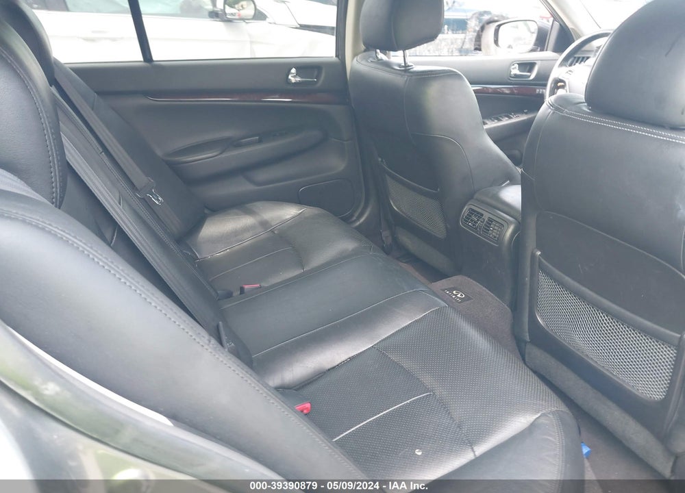 2011 INFINITI G37X VIN: JN1CV6AR2BM400994