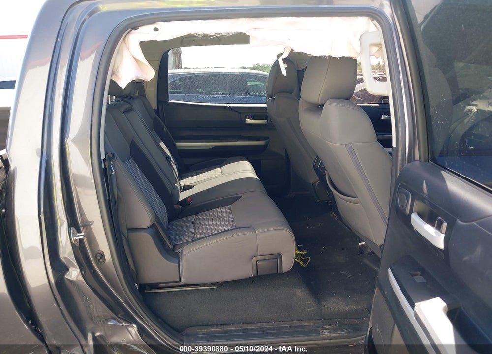 2019 TOYOTA TUNDRA SR5 5.7L V8 VIN: 5TFDY5F15KX829535