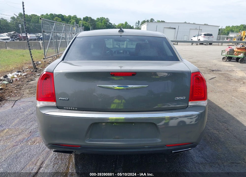 2018 CHRYSLER 300 LIMITED AWD VIN: 2C3CCAKG1JH165108