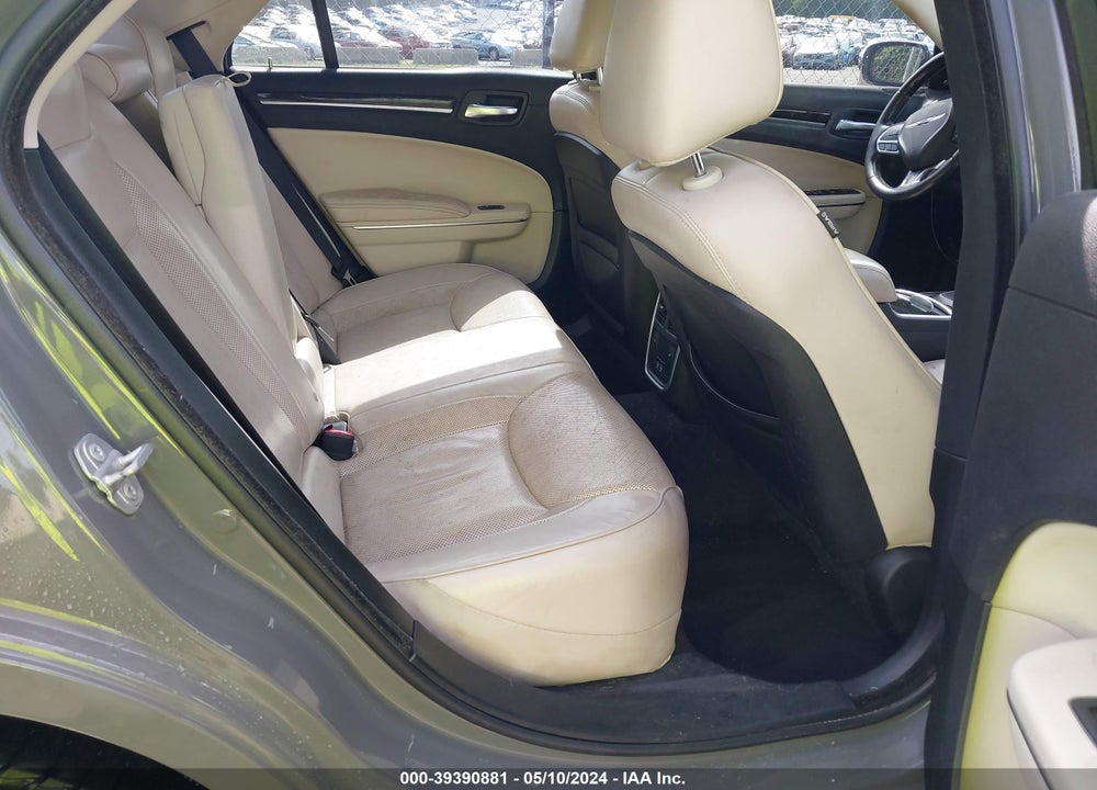 2018 CHRYSLER 300 LIMITED AWD VIN: 2C3CCAKG1JH165108