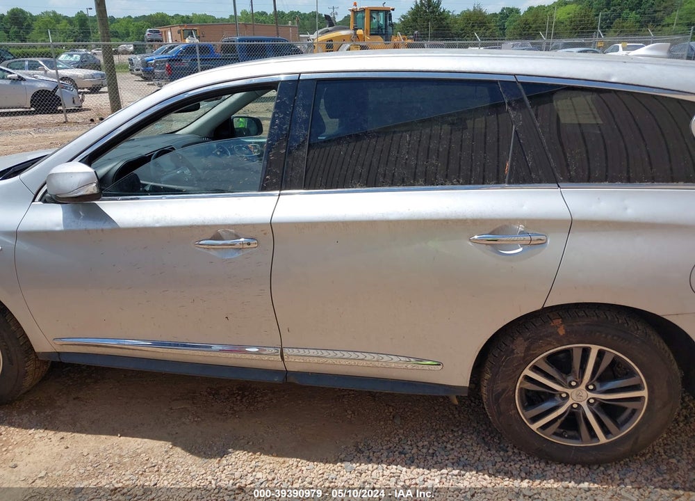 2018 INFINITI QX60 VIN: 5N1DL0MM9JC525558
