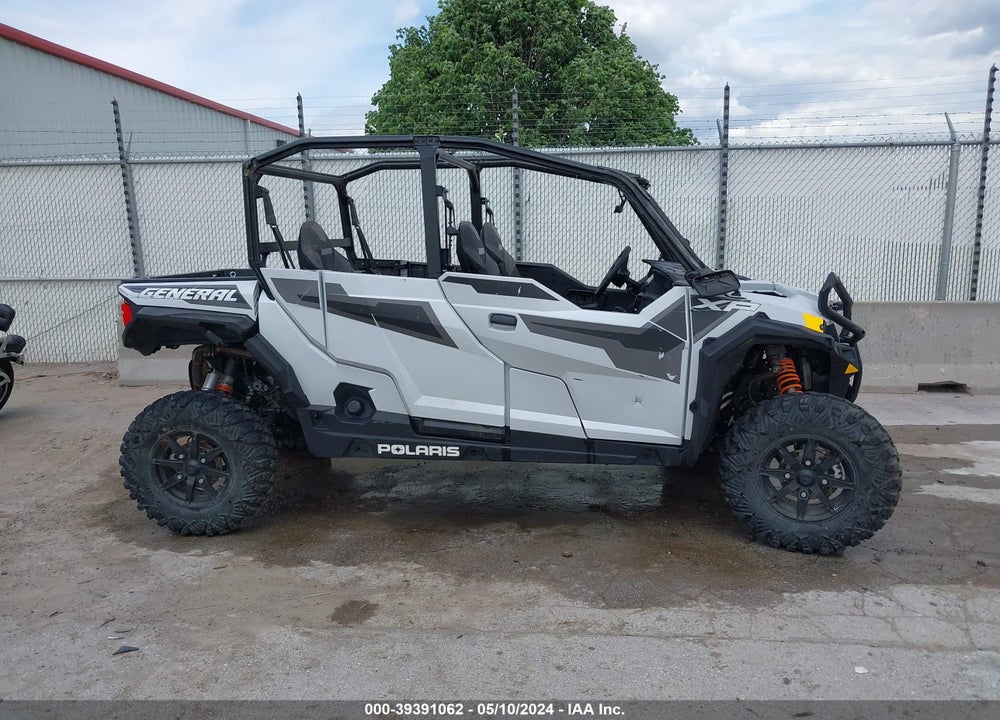 2022 POLARIS GENERAL XP 4 1000 DELUXE VIN: 3NSGMD993NH662243