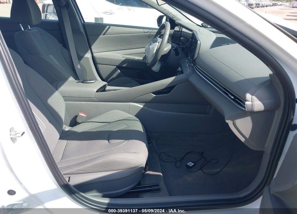 2024 HYUNDAI ELANTRA SEL VIN: KMHLS4DG8RU673447