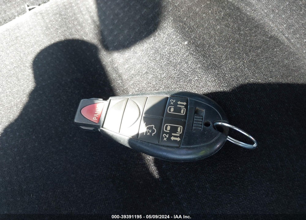 2014 DODGE GRAND CARAVAN SXT VIN: 2C4RDGCG4ER305186