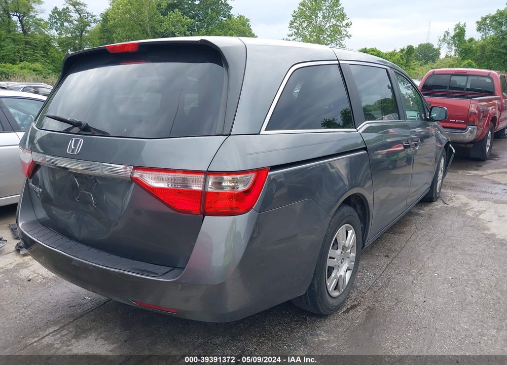 2011 HONDA ODYSSEY LX VIN: 5FNRL5H27BB065093