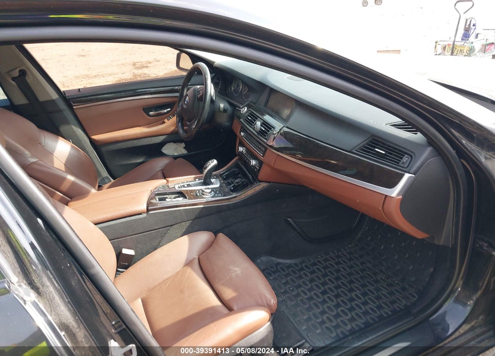 2011 BMW 550I VIN: WBAFU9C51BC784701