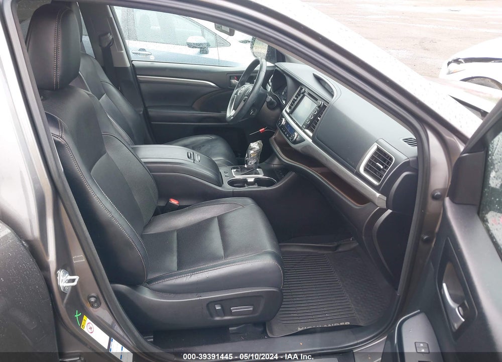 2017 TOYOTA HIGHLANDER HYBRID LIMITED VIN: 5TDDGRFH8HS030998