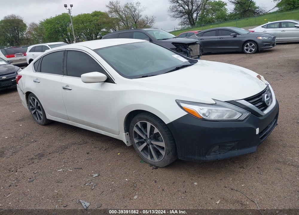 2016 NISSAN ALTIMA 2.5 SR VIN: 1N4AL3AP9GC126011