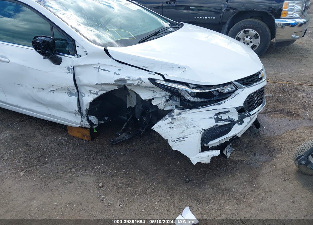 2017 CHEVROLET CRUZE LT AUTO VIN: 1G1BE5SM3H7172879