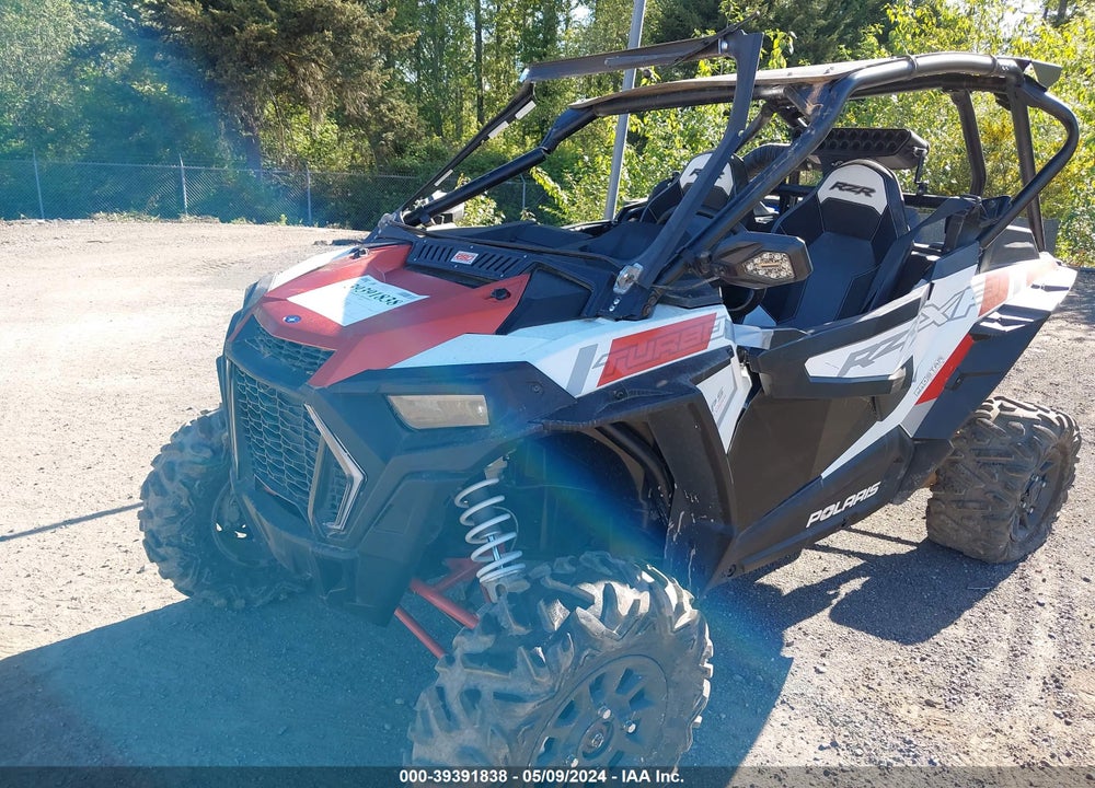 2019 POLARIS RZR XP TURBO EPS VIN: 3NSVDE926KF588467