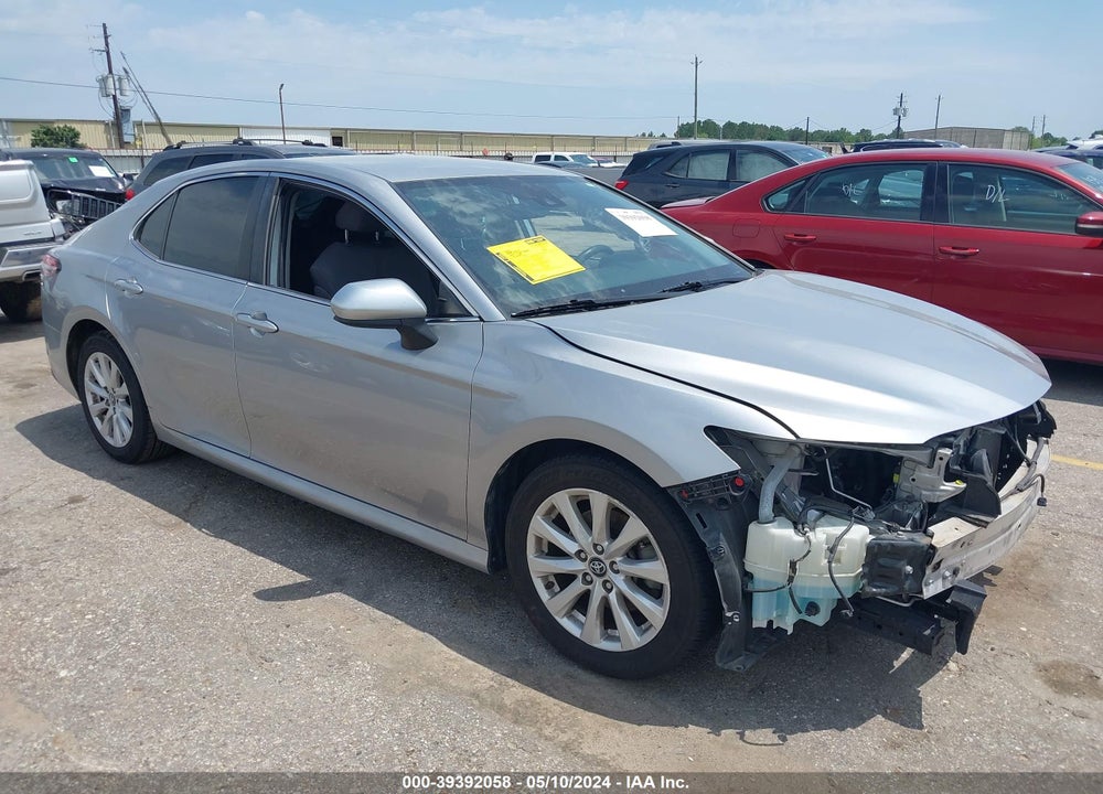 2019 TOYOTA CAMRY LE VIN: 4T1B11HK7KU775744