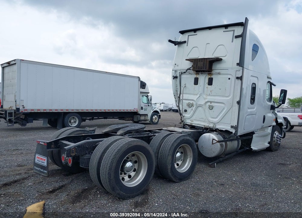 2016 FREIGHTLINER CASCADIA 125 VIN: 3AKJGLD50GSHP3289