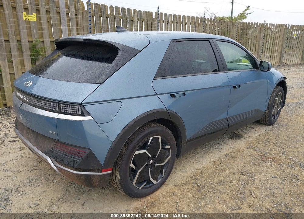 2022 HYUNDAI IONIQ 5 SEL VIN: KM8KNDAF1NU103735