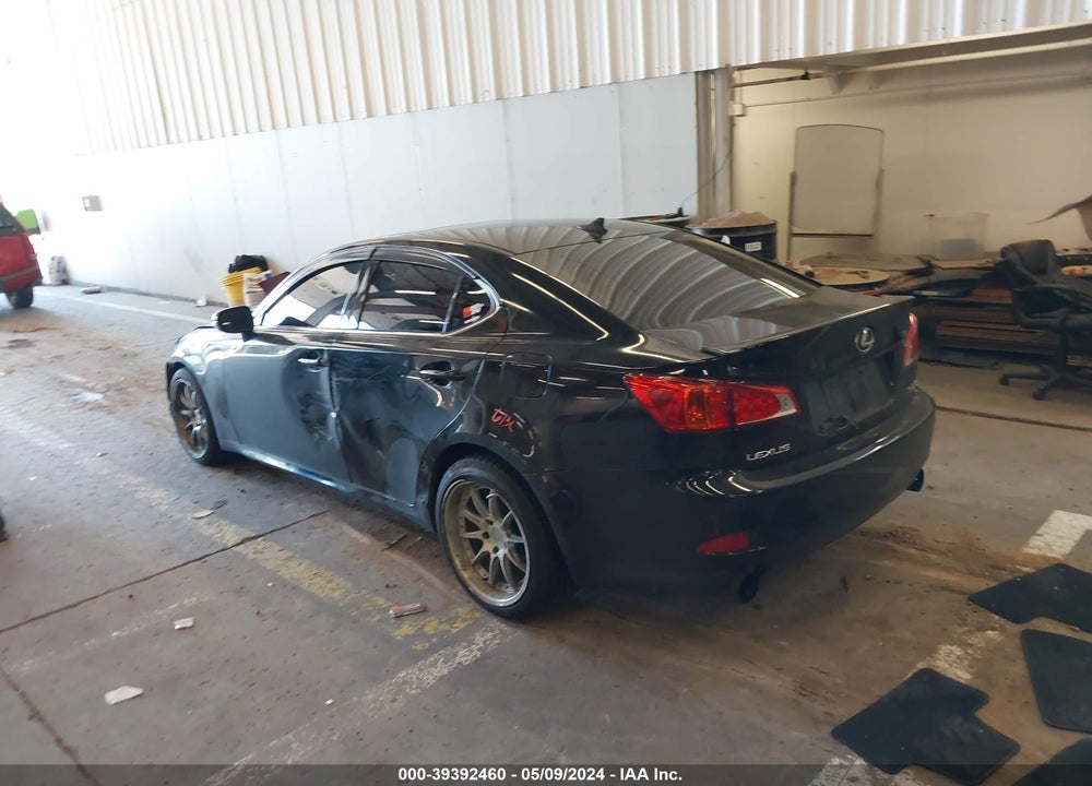2010 LEXUS IS 250 VIN: JTHBF5C23A5112439