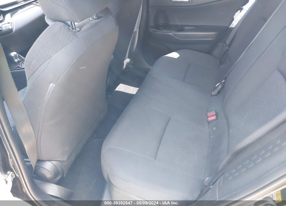 2018 TOYOTA C-HR XLE VIN: NMTKHMBX1JR055167