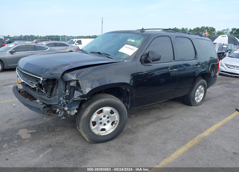 2011 CHEVROLET TAHOE LS VIN: 1GNSCAE02BR372878