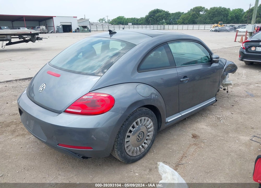 2014 VOLKSWAGEN BEETLE 1.8T VIN: 3VWJ17AT2EM658066