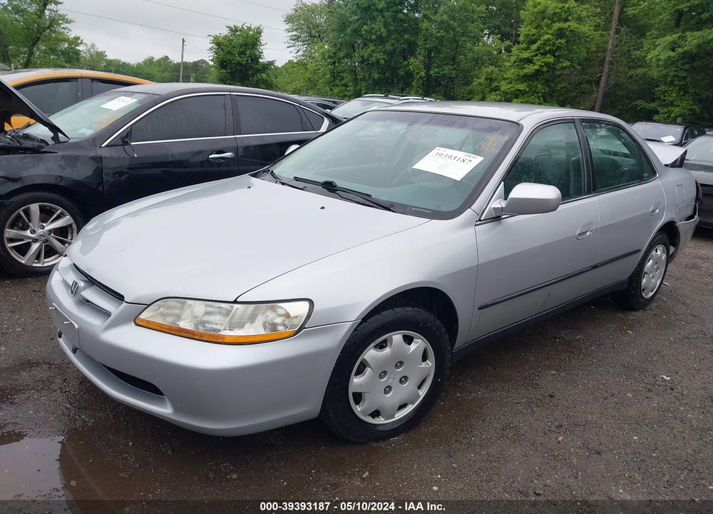 1999 HONDA ACCORD LX VIN: 1HGCG6652XA071026