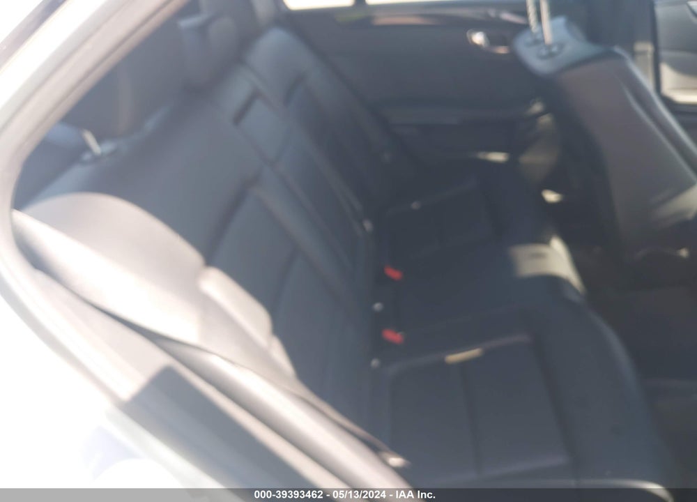 2010 MERCEDES-BENZ E 350 4MATIC VIN: WDDHF8HB0AA099829