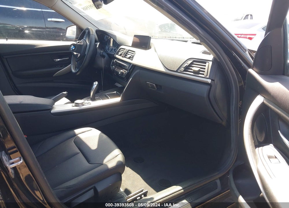2017 BMW 320I VIN: WBA8E1G59HNU13039