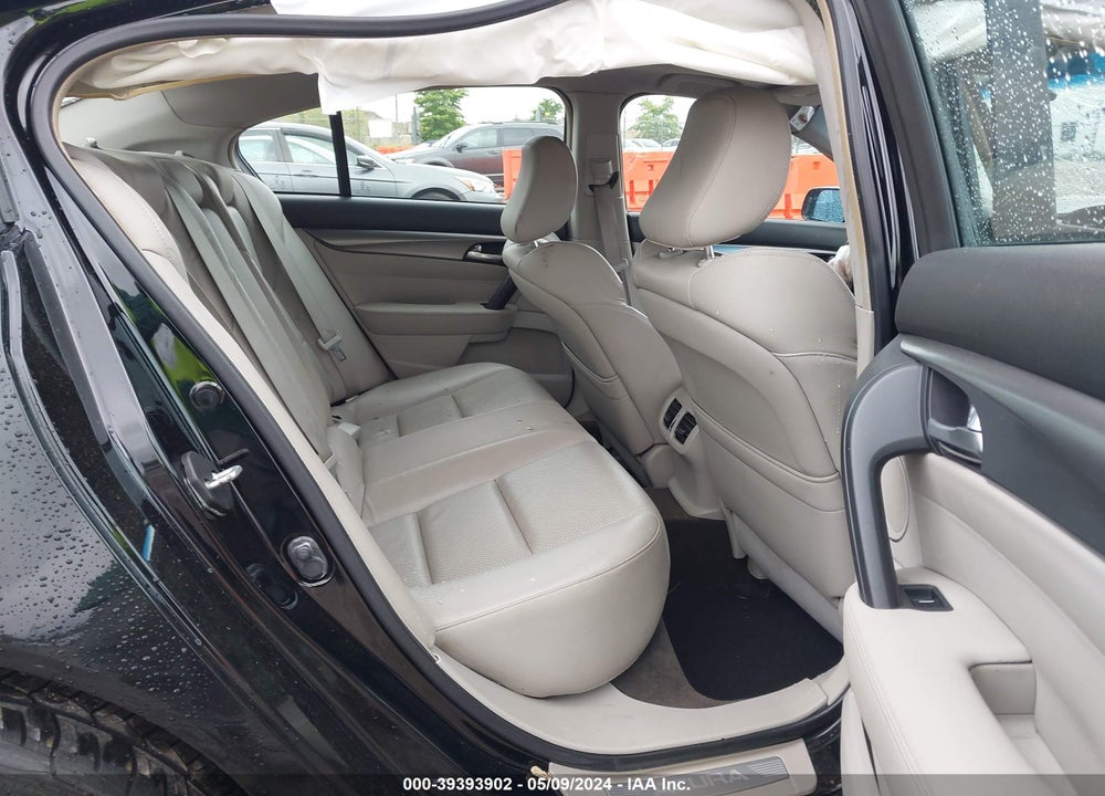 2013 ACURA TL VIN: 19UUA8F52DA015228