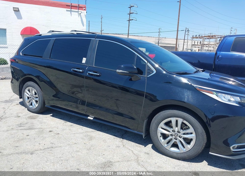 2023 TOYOTA SIENNA LIMITED VIN: 5TDZSKFC1PS082567