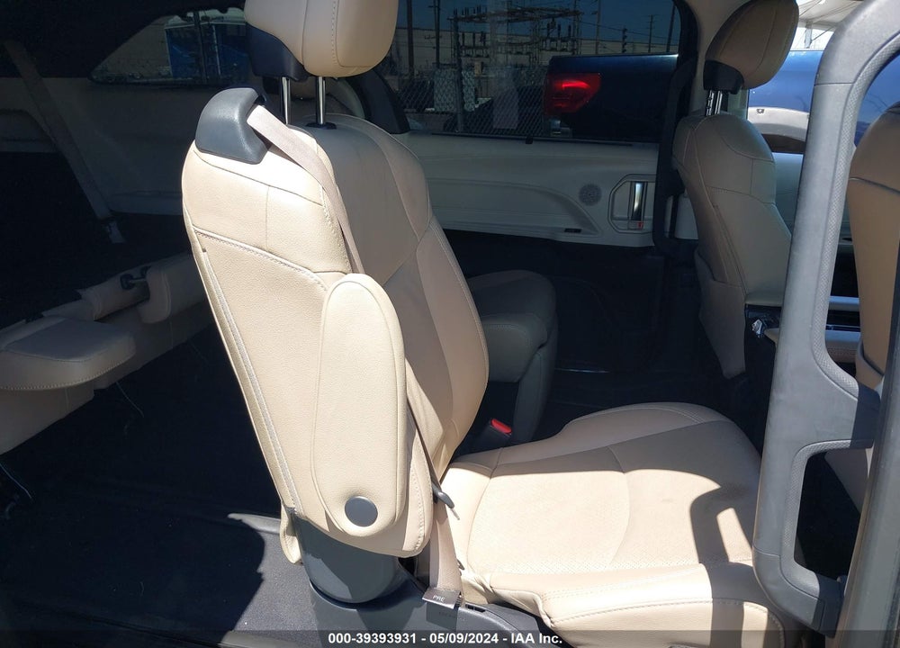 2023 TOYOTA SIENNA LIMITED VIN: 5TDZSKFC1PS082567