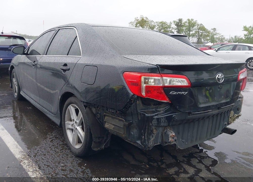 2014 TOYOTA CAMRY SE VIN: 4T1BF1FK6EU364828