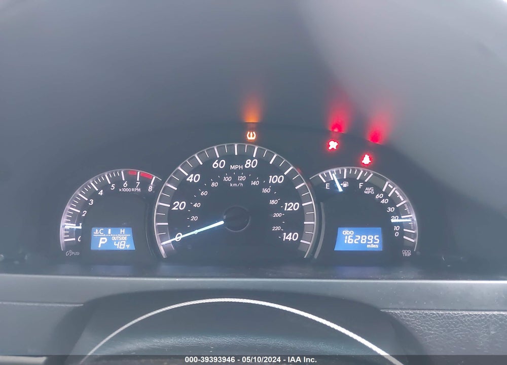 2014 TOYOTA CAMRY SE VIN: 4T1BF1FK6EU364828