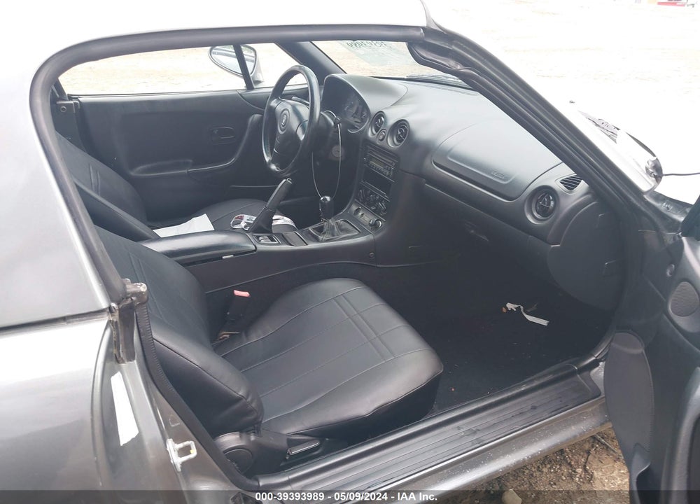 1999 MAZDA MX-5 MIATA LEATHER PKG/POPULAR EQUIPMENT PKG/SPORTS PKG/TOURING PKG VIN: JM1NB3533X0115660