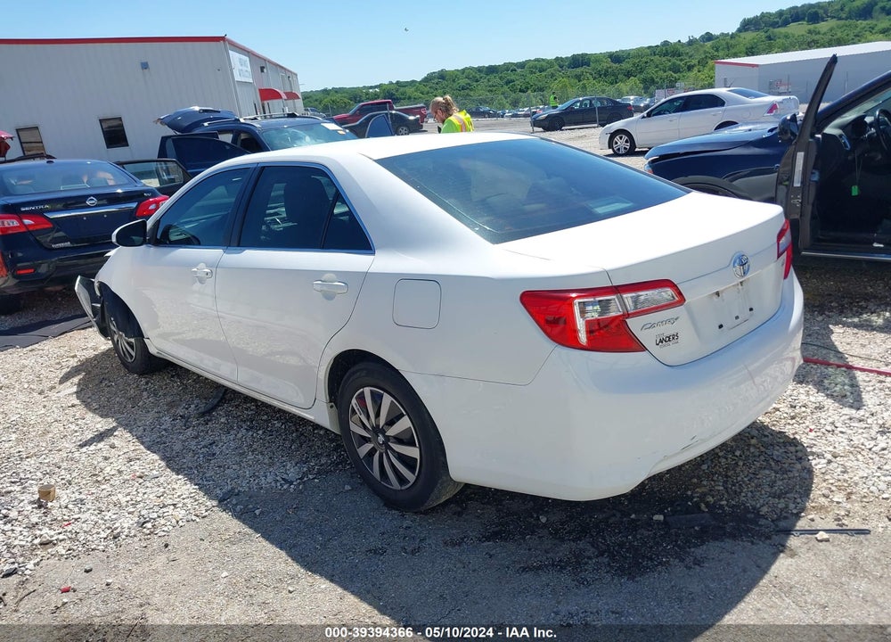 2013 TOYOTA CAMRY LE VIN: 4T4BF1FK1DR324032