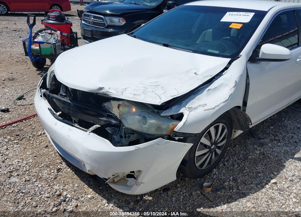 2013 TOYOTA CAMRY LE VIN: 4T4BF1FK1DR324032