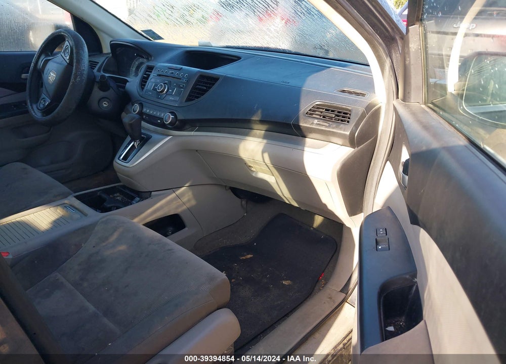 2013 HONDA CR-V LX VIN: 3CZRM3H38DG704132