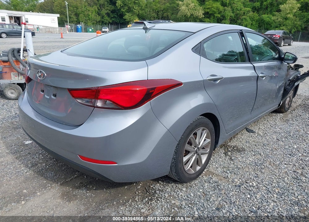 2016 HYUNDAI ELANTRA SE VIN: 5NPDH4AE2GH742134