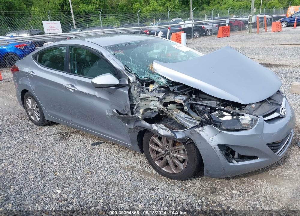 2016 HYUNDAI ELANTRA SE VIN: 5NPDH4AE2GH742134
