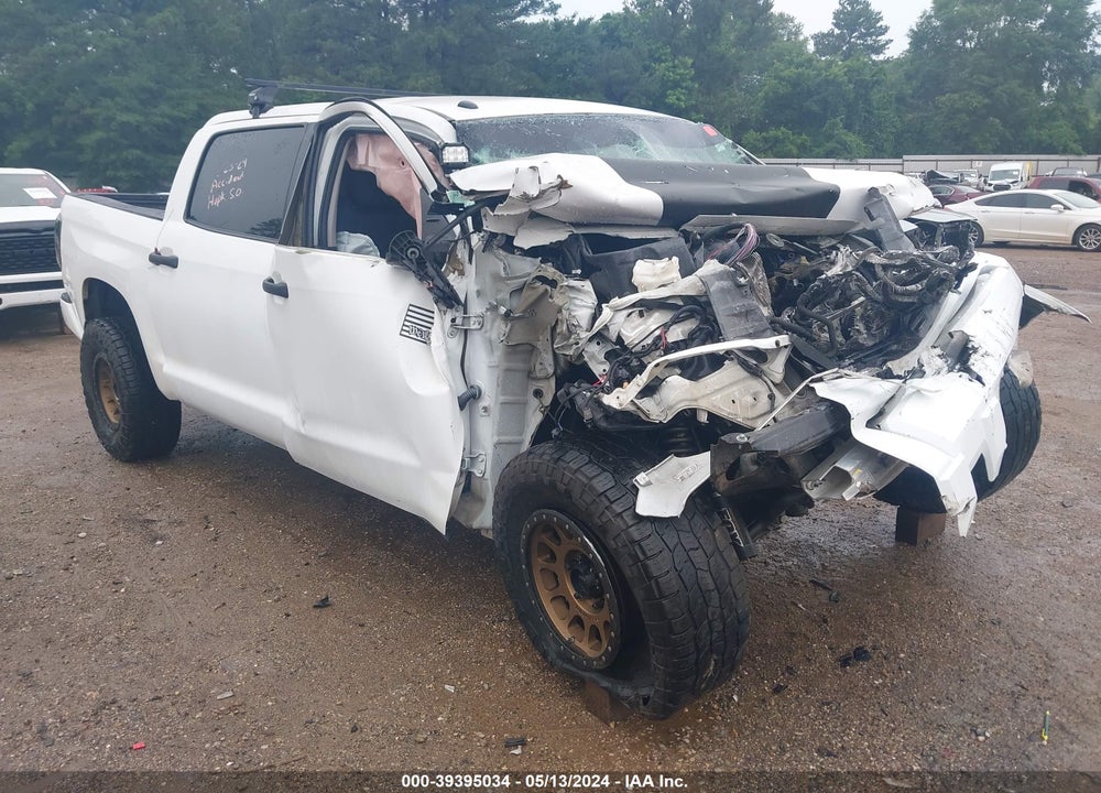 2014 TOYOTA TUNDRA SR5 5.7L V8 VIN: 5TFDW5F12EX336499