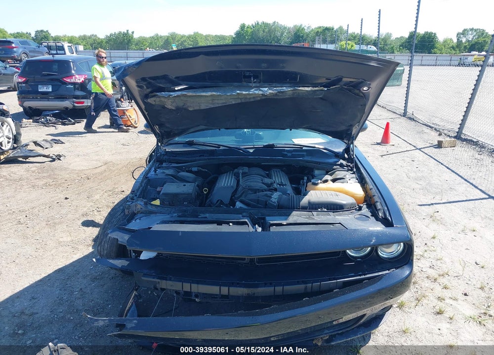 2015 DODGE CHALLENGER R/T SCAT PACK VIN: 2C3CDZFJ5FH860569