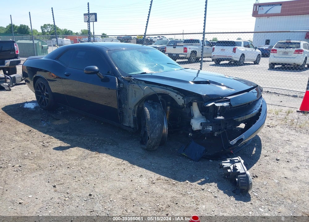 2015 DODGE CHALLENGER R/T SCAT PACK VIN: 2C3CDZFJ5FH860569