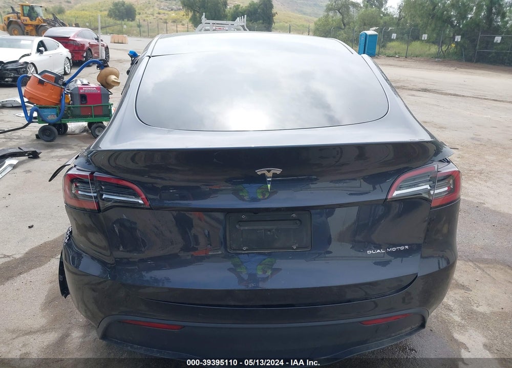 2024 TESLA MODEL Y LONG RANGE DUAL MOTOR ALL-WHEEL DRIVE VIN: 7SAYGDEE2RA248114