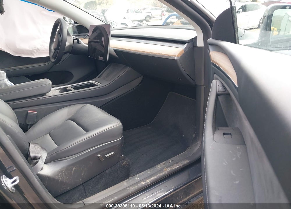 2024 TESLA MODEL Y LONG RANGE DUAL MOTOR ALL-WHEEL DRIVE VIN: 7SAYGDEE2RA248114