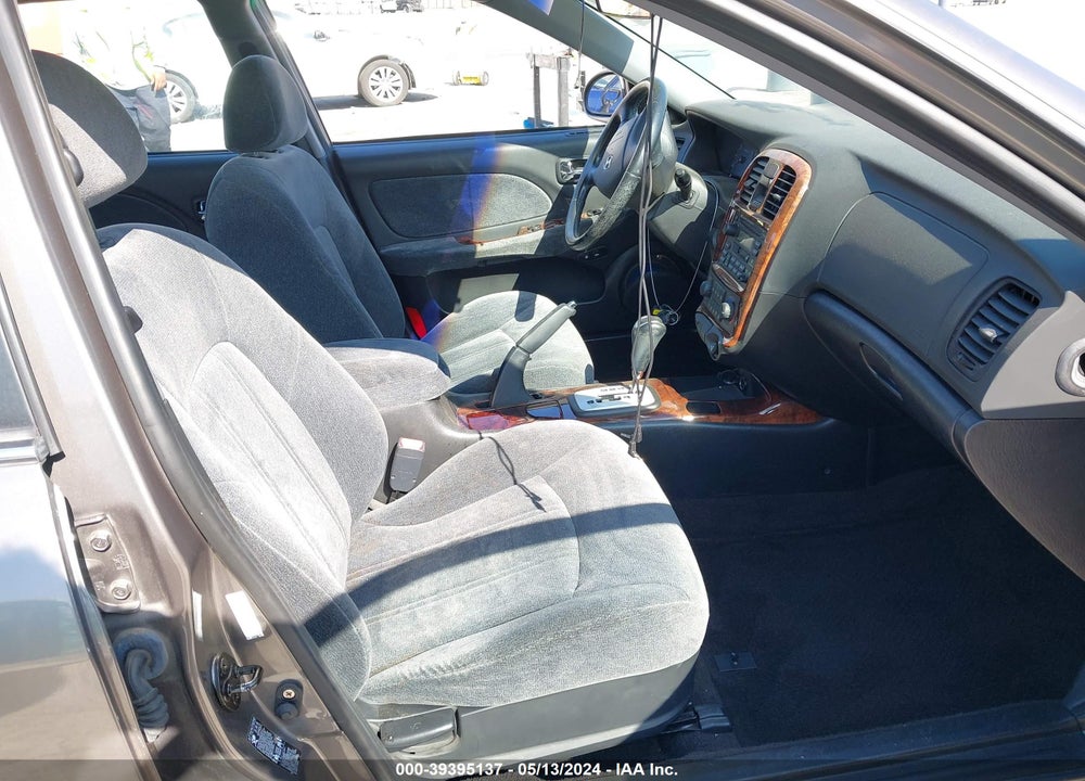 2003 HYUNDAI SONATA GLS/LX VIN: KMHWF35H73A880343