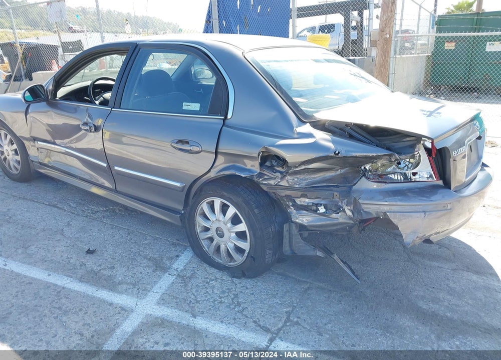 2003 HYUNDAI SONATA GLS/LX VIN: KMHWF35H73A880343
