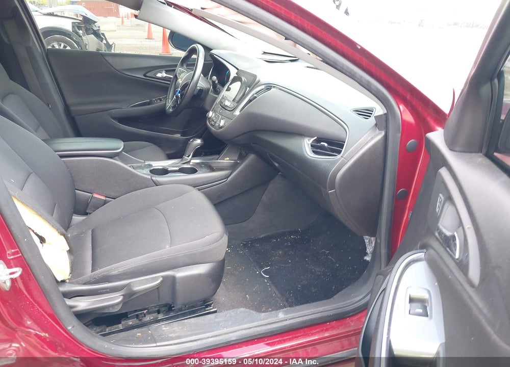 2018 CHEVROLET MALIBU LT VIN: 1G1ZD5ST3JF132998