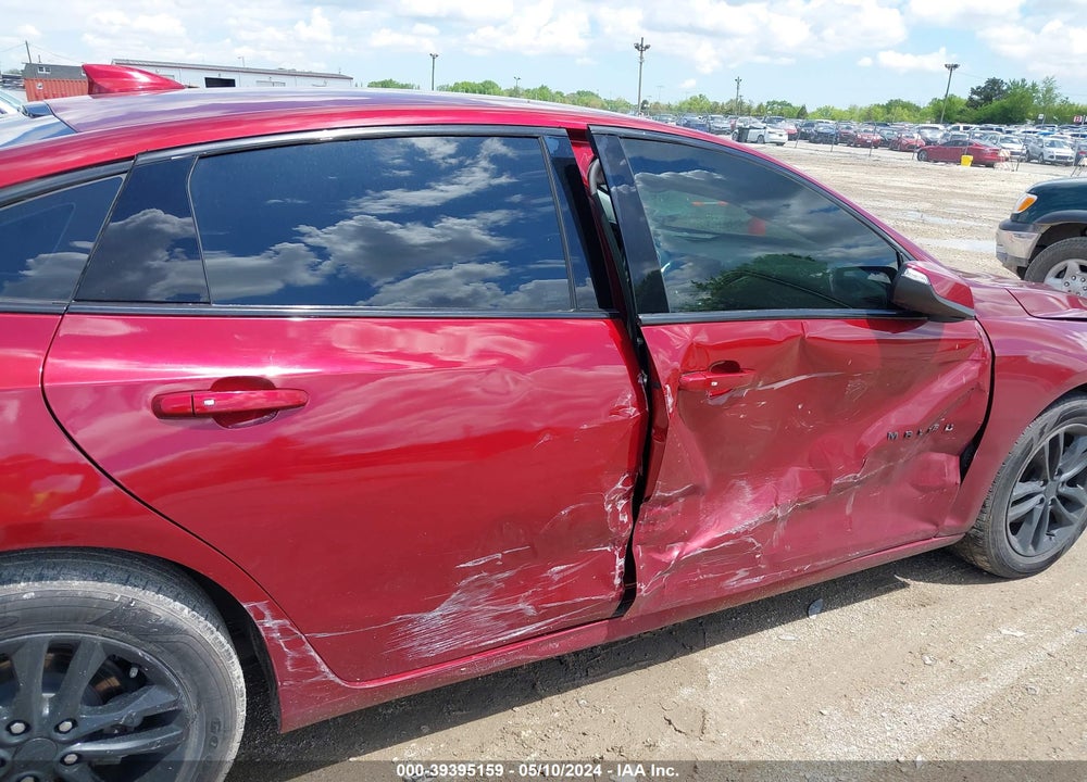 2018 CHEVROLET MALIBU LT VIN: 1G1ZD5ST3JF132998
