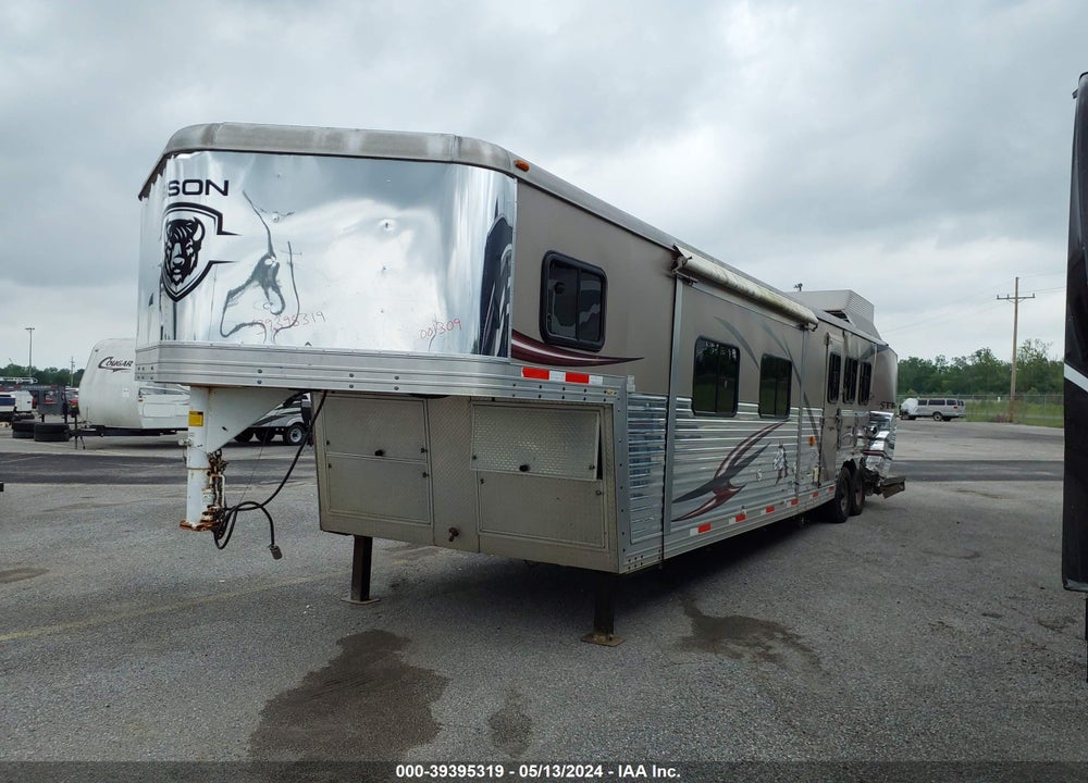 2011 BIS HORSE TRAILER VIN: 51Y306K21B2001309