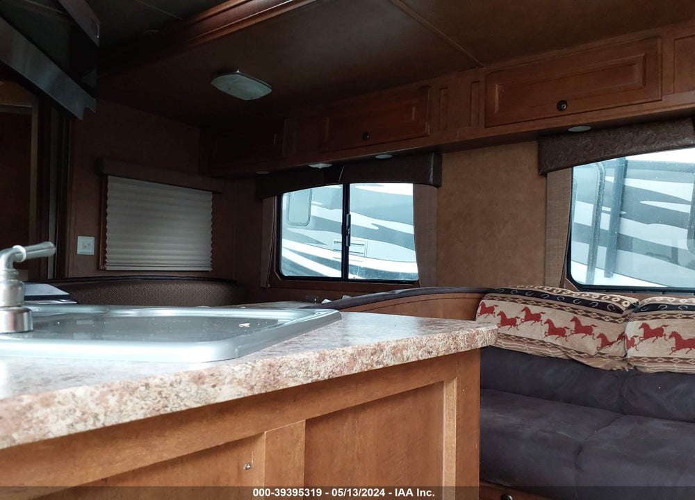 2011 BIS HORSE TRAILER VIN: 51Y306K21B2001309