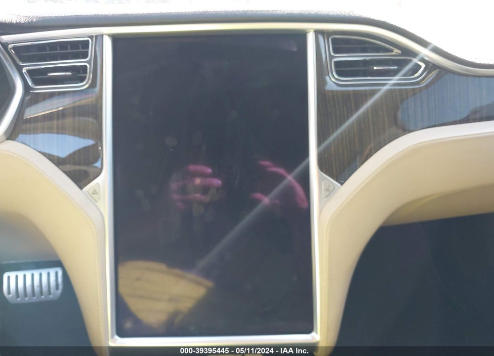 2013 TESLA MODEL S PERFORMANCE VIN: 5YJSA1CP5DFP04643