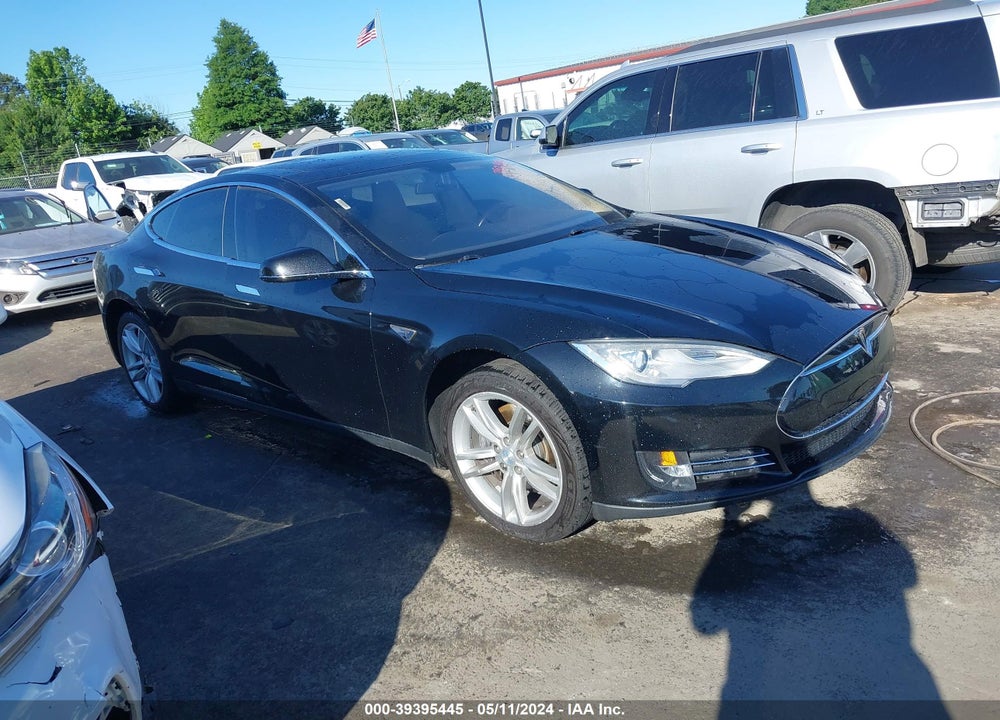 2013 TESLA MODEL S PERFORMANCE VIN: 5YJSA1CP5DFP04643