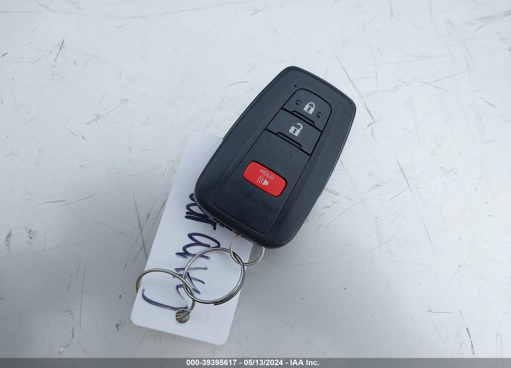 2021 TOYOTA C-HR XLE VIN: JTNKHMBX3M1098021