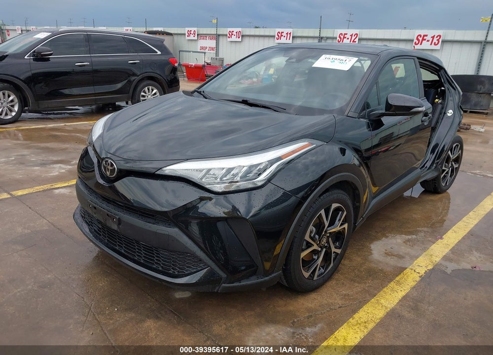 2021 TOYOTA C-HR XLE VIN: JTNKHMBX3M1098021